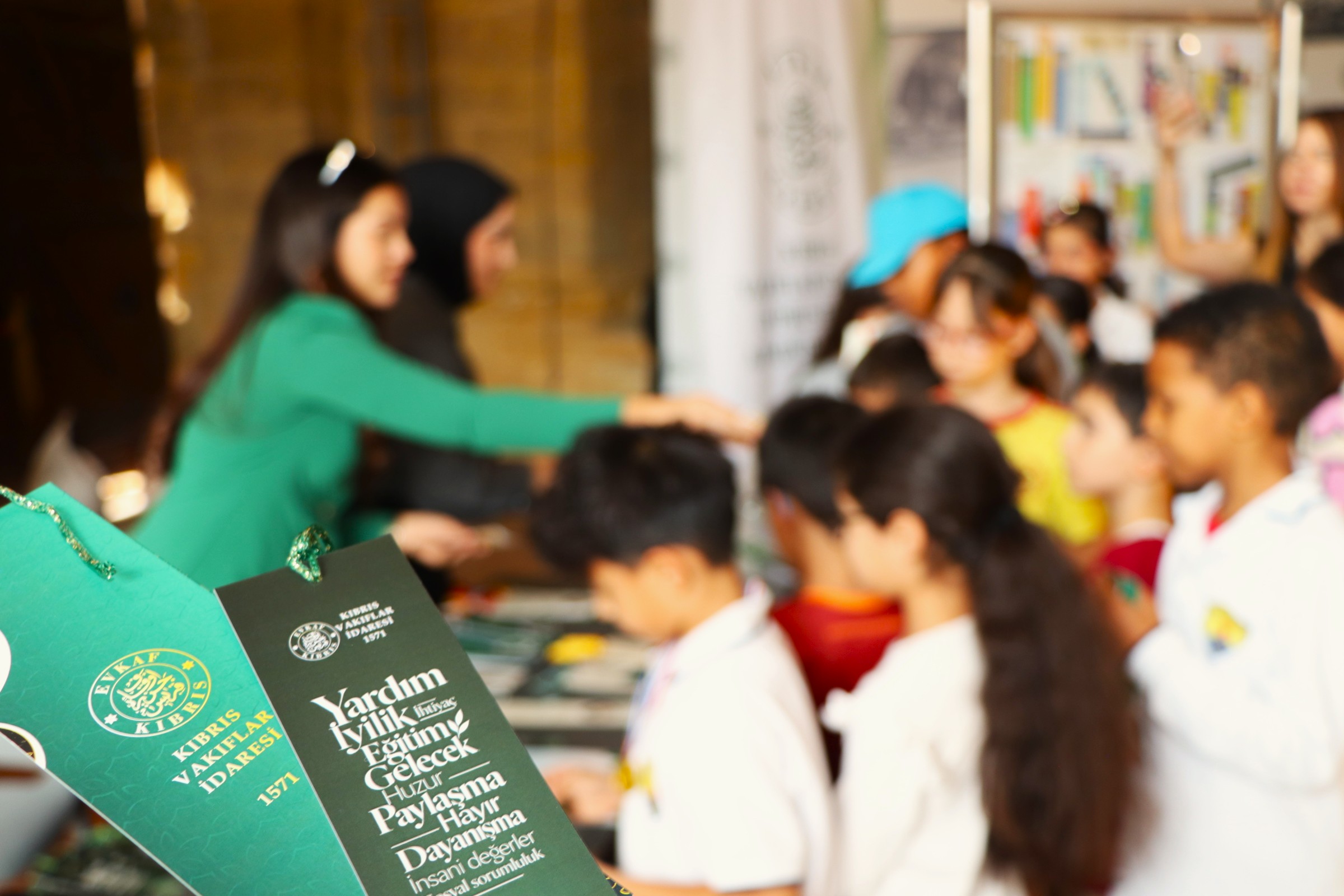 The Legacy of Nazif Bozatlı Lives On Through the “Bookmarks” Exhibition