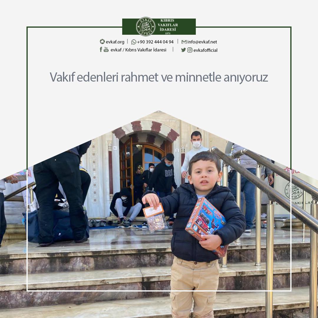 Vakıf edenler rahmet ve minnetle anılıyor.