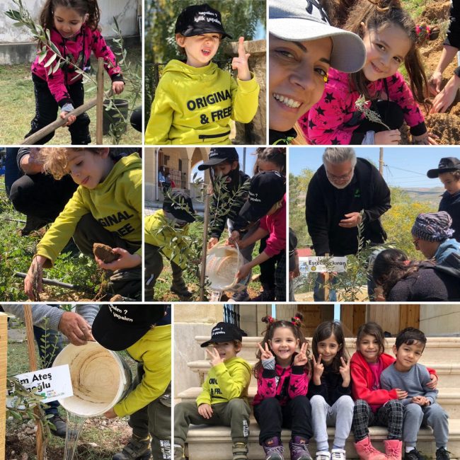 Evkaf Kindness Volunteers continue to bring the saplings together with the soil.