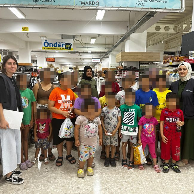 With Their Brand-New Clothes, Our Children Are Ready for the Holiday