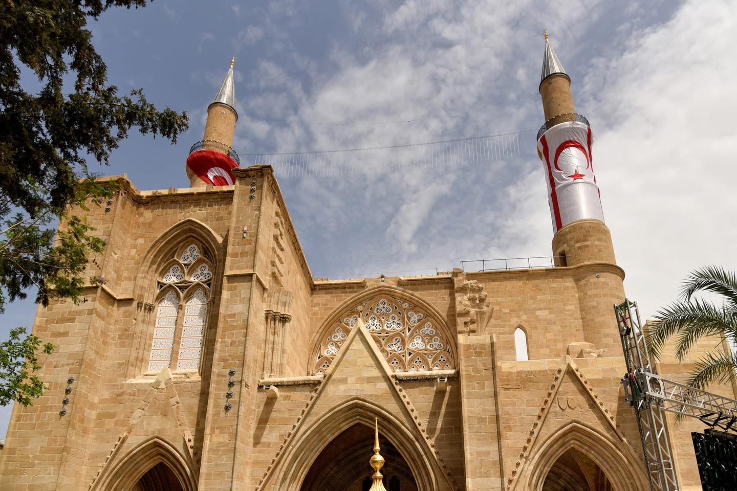 Selimiye Mosque reopened for worship after restoration